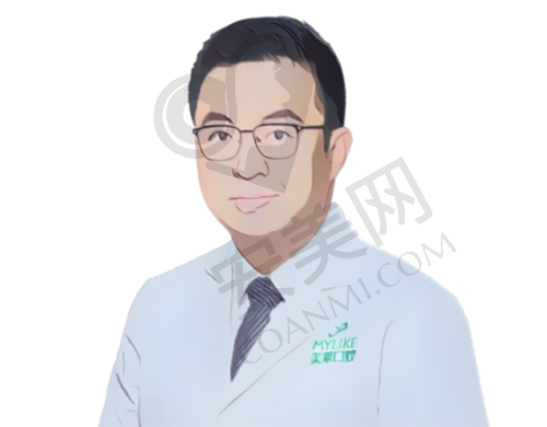 周炜