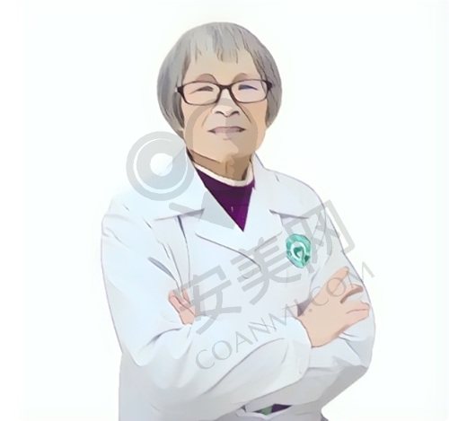 潘少群