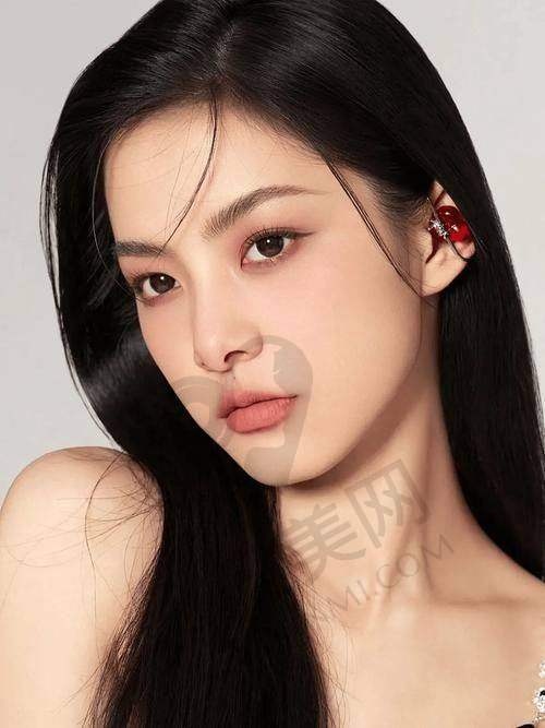 重庆华美皮肤美白抗衰医生专精吗？