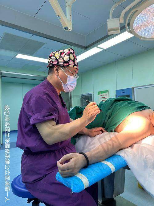 脂管加大腿吸脂的手术过程是怎样的？