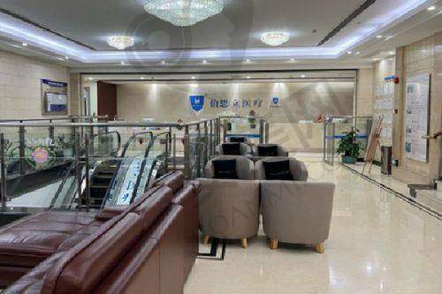 医师介绍:蒋铮铮——微整形领域的佼佼者